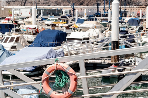 Free photo harbor full of small boats