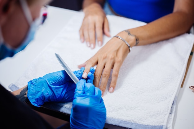 Hardware manicure process