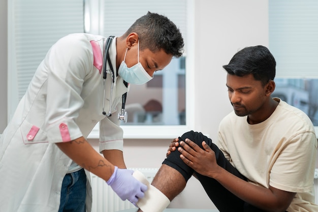 Foto gratuita concetto di assistenza sanitaria in clinica