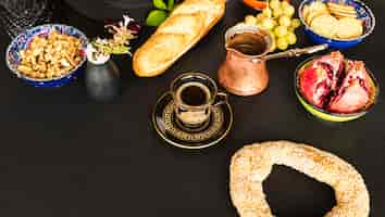 Free photo healthy breakfast with tea on table