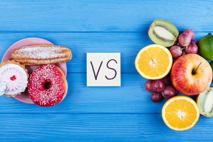 Free Photo healthy and fast food with versus card