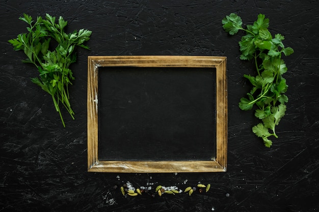 Free photo healthy ingredients composition with frame