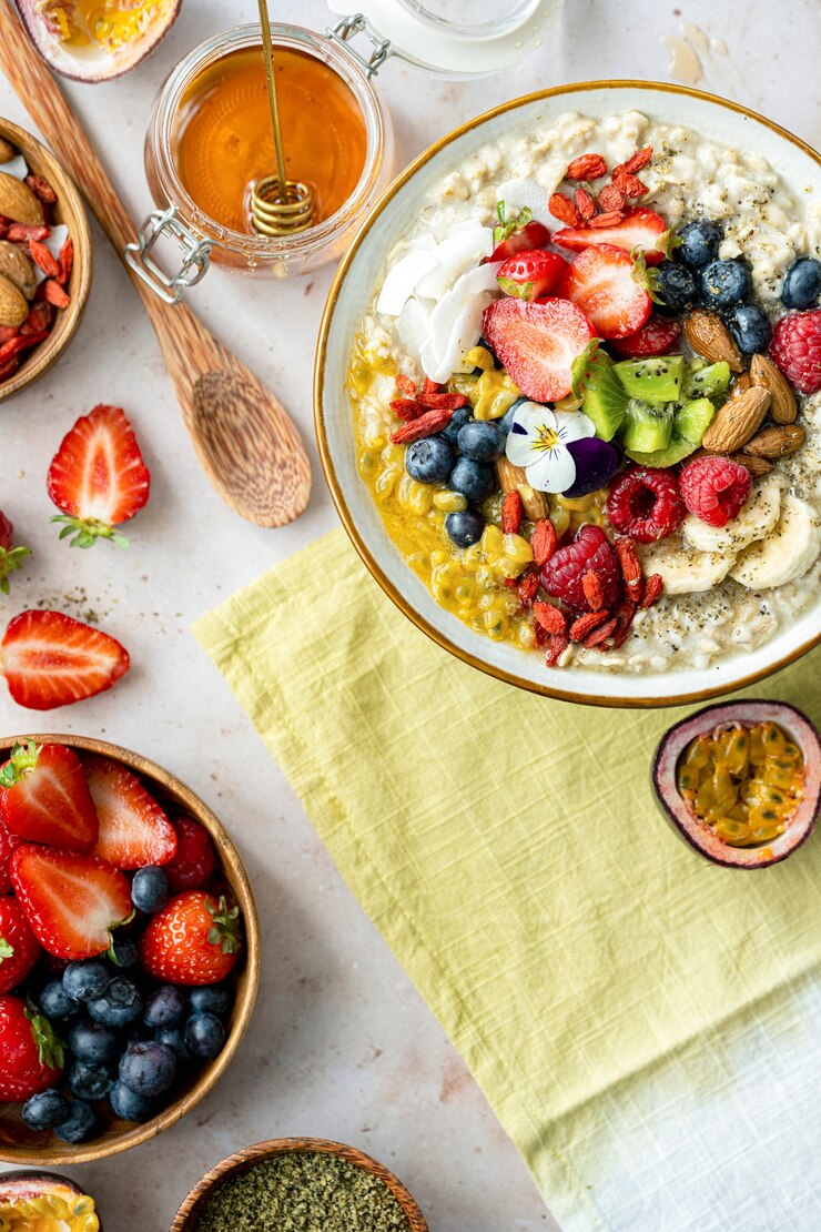Free Photo healthy oatmeal recipe with fruits and nuts