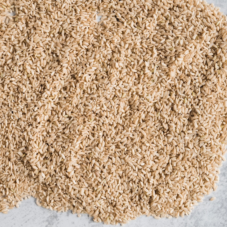 Free Photo heap of brown rice