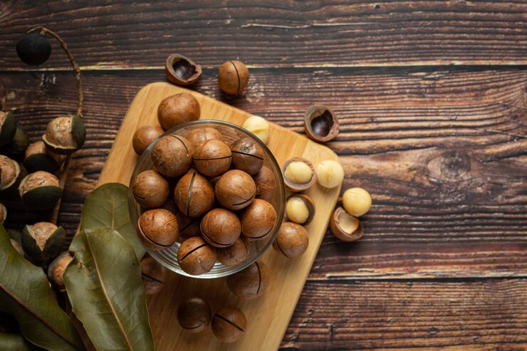 Free Photo heap of macadamia raw seed