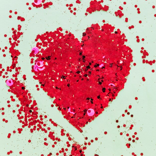 Free photo heart shape made from red spangles