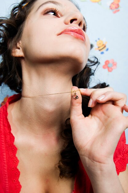 Heart-shaped pendant