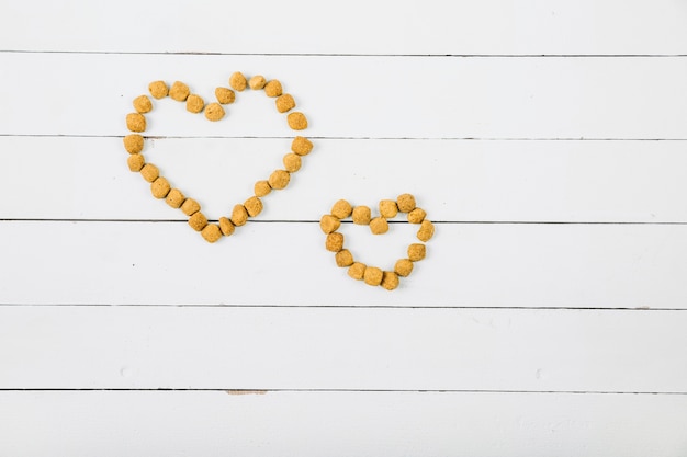 Hearts from pet food