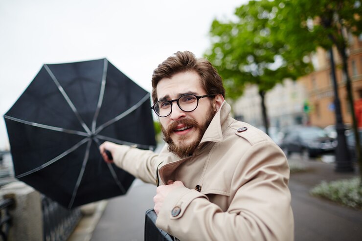 Free Photo heavy wind