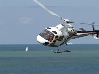 Download Free PSD | Realistic helicopter mockup