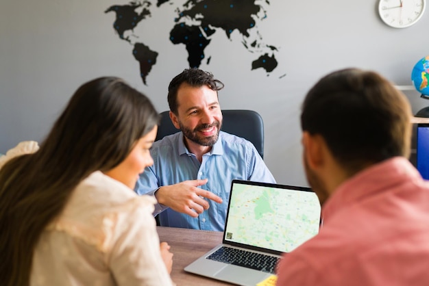 Travel Leads providers 2023