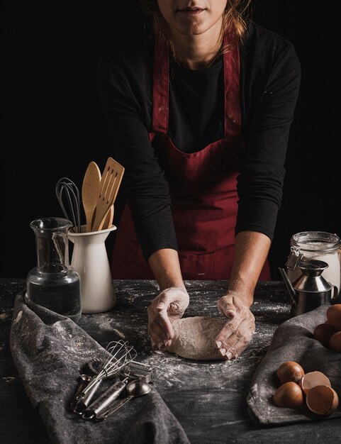 High angle baker kneading dough