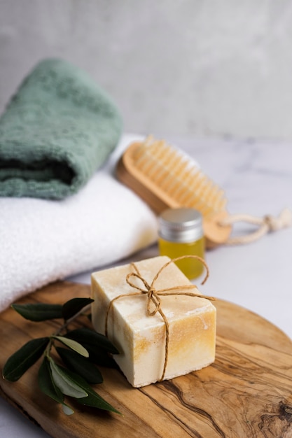 High angle bath assortment with little soap