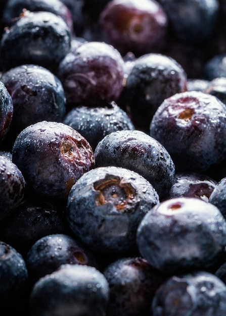 Free photo high angle blueberries arrangement