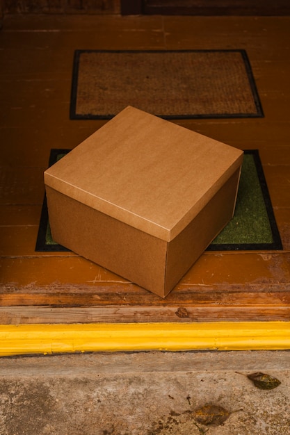 High angle box on green mat