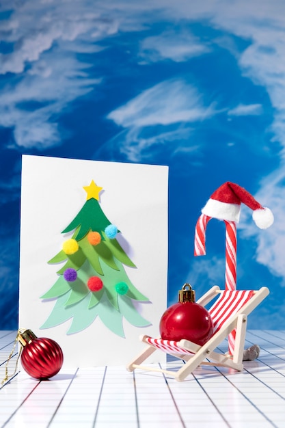 Free photo high angle christmas tree and candy