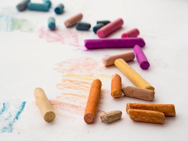 Free photo high angle of colorful chalk