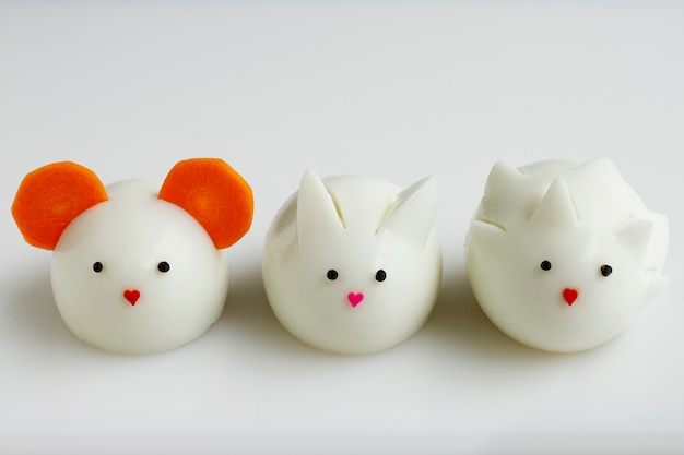 Free photo high angle cute boiled eggs