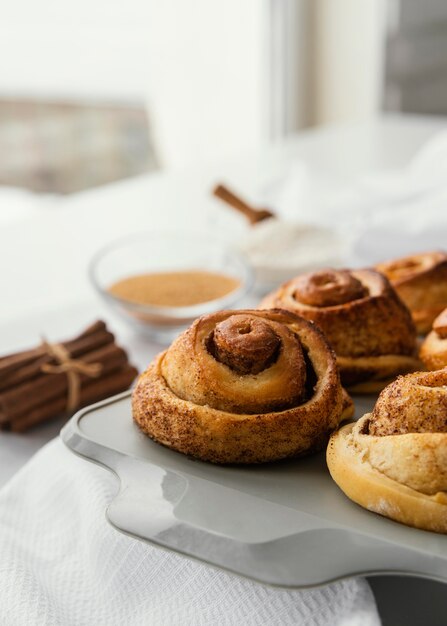 High angle delicious cinnamon rolls on tray