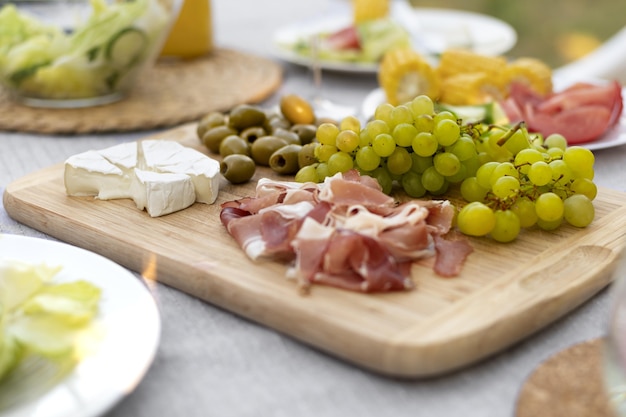 Cibo delizioso dall'alto a bordo