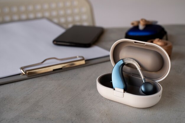 high angle hearing aids case