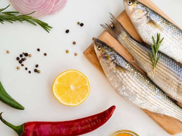 High angle mackerels with condiments and vegetables