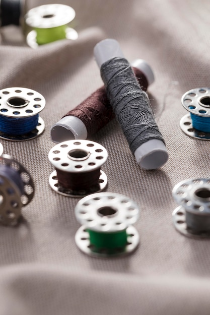 High angle of sewing machine shuttles with thread reels