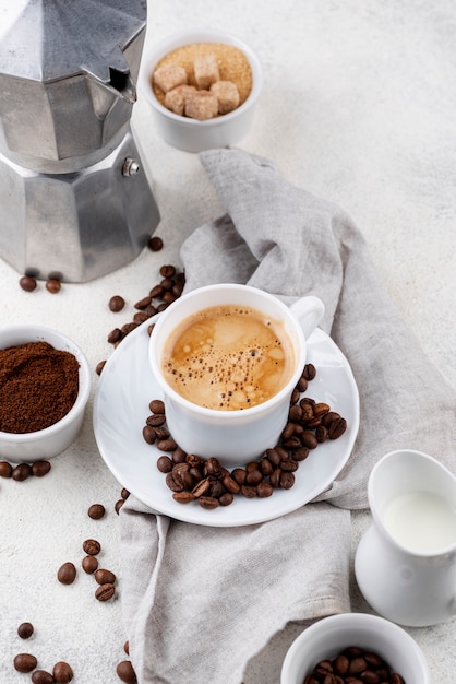 Vista dell'angolo alto del concetto del caffè