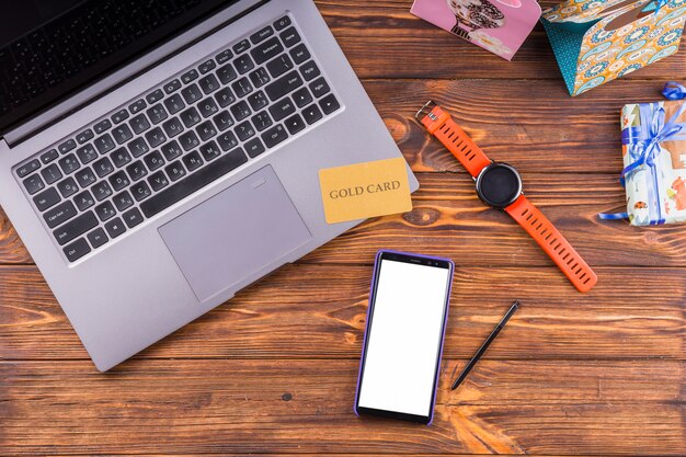 Покупка карманных мультитулов на AliExpress: лучшие предложения