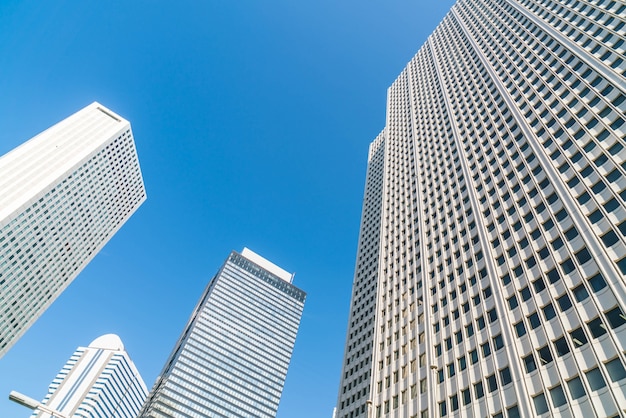 Free photo high-rise buildings and blue sky - shinjuku, tokyo