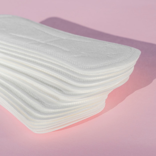 high view daily pads on pink background