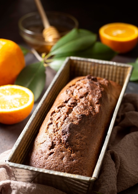 Alta vista delizioso dessert invernale di pane dolce