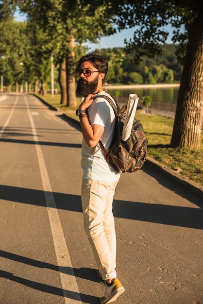 Free photo hipster backpacking