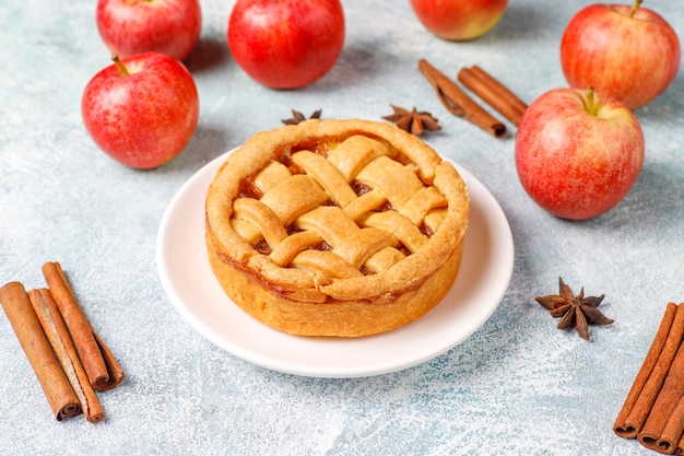 Homemade mini apple pie with cinnamon.