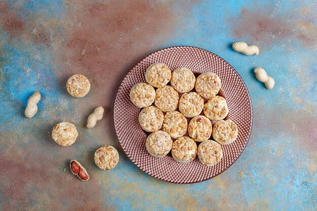 Free photo homemade peanut cookies.