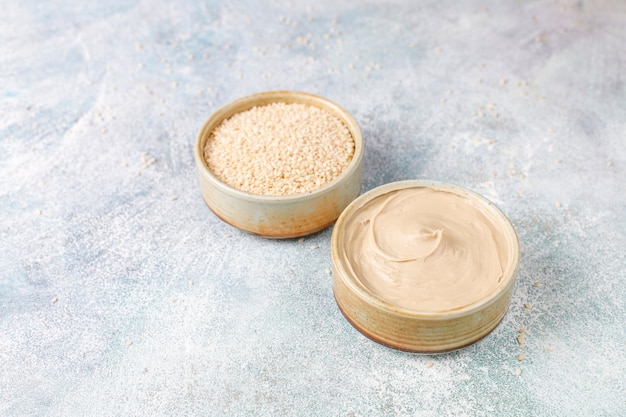 Free photo homemade sesame paste with sesame seeds.