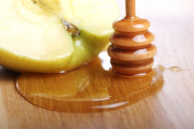 蜂蜜とリンゴ