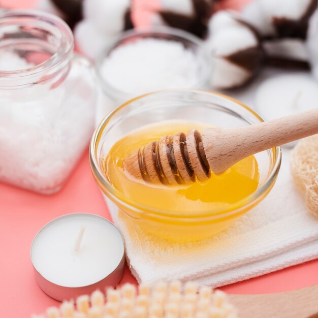 Honey and bath salts for spa treatment