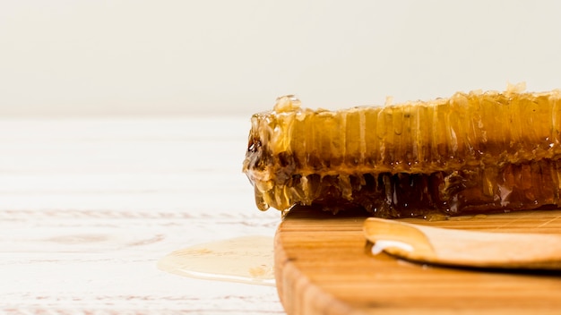 Honeycomb with spoon