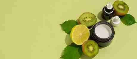 Free photo horizontal banner for cosmetic product with kiwi and citrus