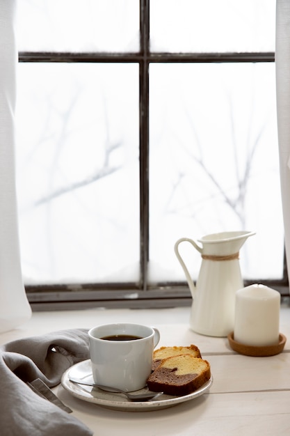 Hot drink arrangement on winter