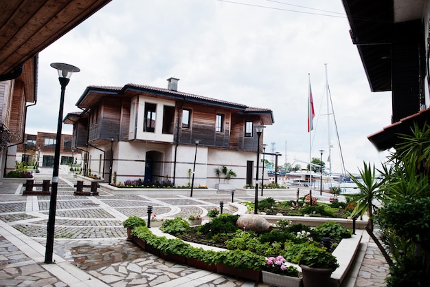 오래 된 항구 Nesebar 불가리아에 집