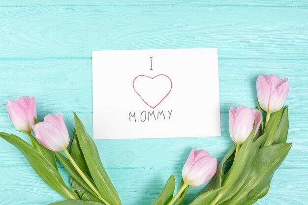 I love mommy inscription with tulips