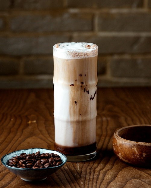 Free photo ice coffee with milk on the table