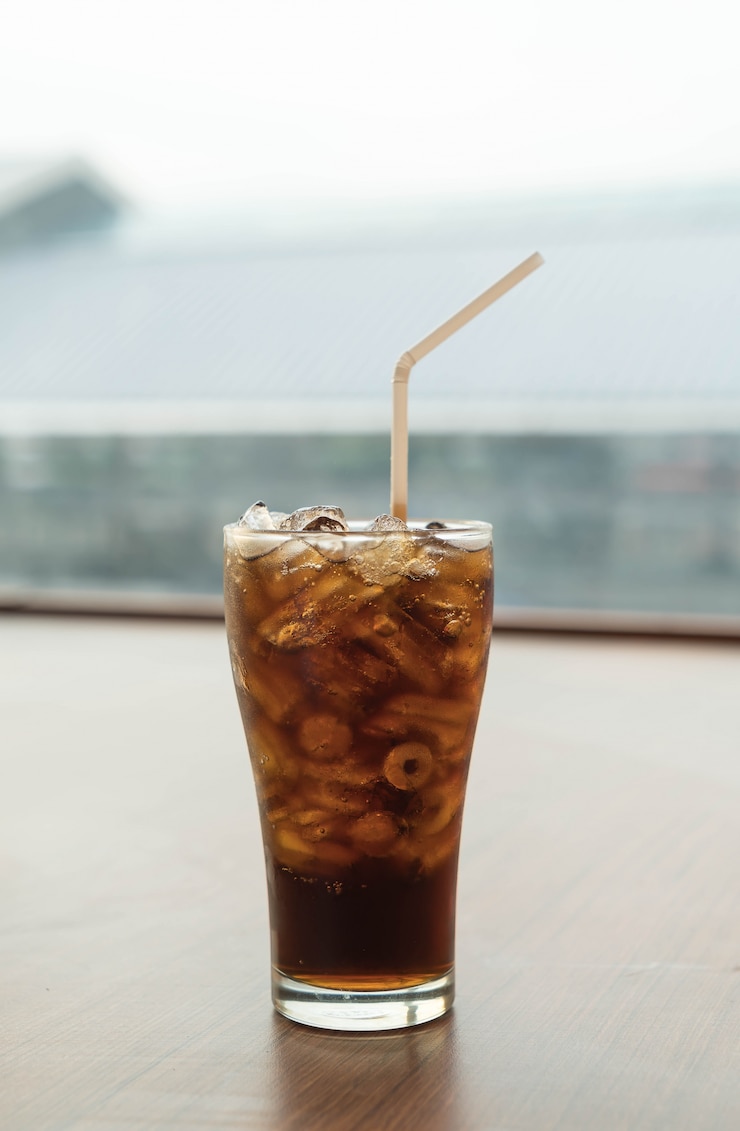Free Photo ice cola glass