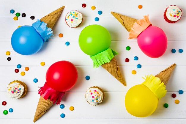 Ice cream made with balloons 