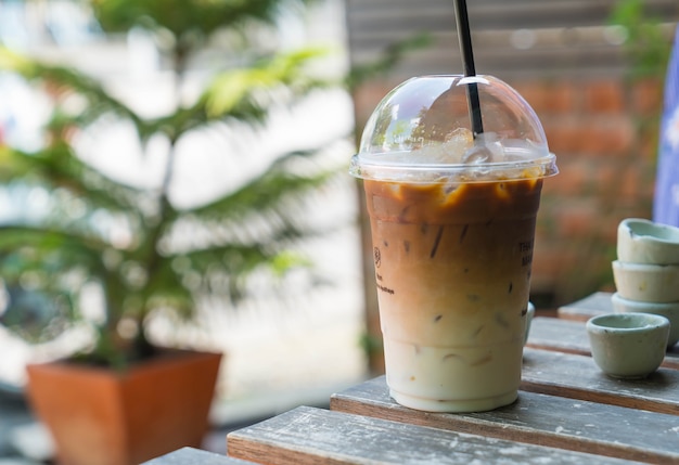 Free photo iced coffee on table