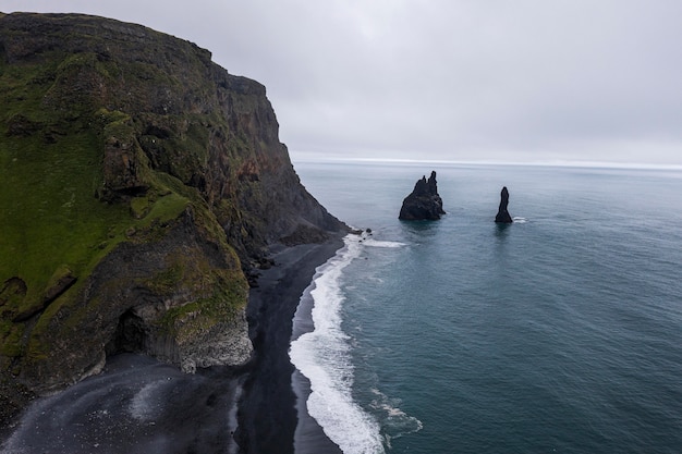 美しい水景のアイスランドの風景