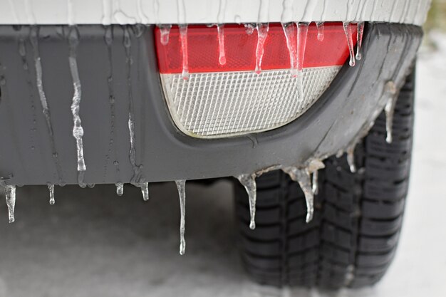 &quot;車のバンパーの氷点下&quot;