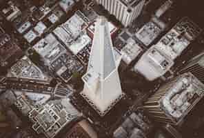 Free photo iconic transamerica pyramid building in san francisco downtown